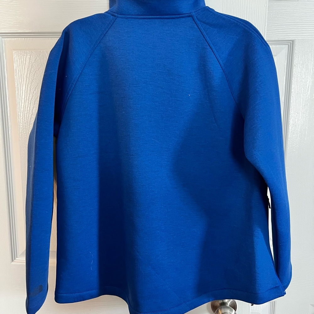 The north face pull over - Picture 5 of 5